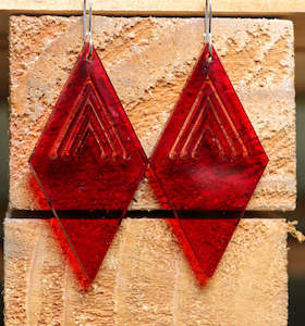 Earrings Red tint, Tino Taimana