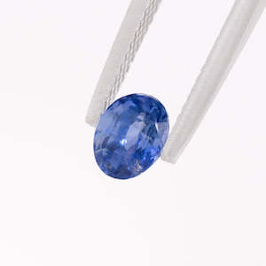 Jewellery manufacturing: Violet Blue Sapphire Oval 1.24 carat