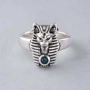 Jewellery manufacturing: Blue Topaz Bastet Ring in Silver