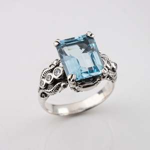 Jewellery manufacturing: Blue Topaz Tide Pool ring in Sterling Silver