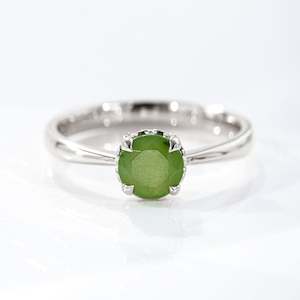 Jewellery manufacturing: Baby Dewdrop ring with Pounamu in Sterling Silver