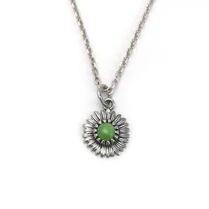 Jewellery manufacturing: Pounamu Daisy pendant