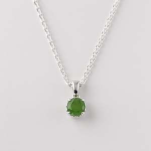 Jewellery manufacturing: Baby Dewdrop pendant with Pounamu in Sterling Silver