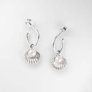 Jewellery manufacturing: Venus Pearl Earrings in Sterling Silver