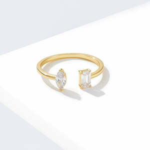 Footwear: Asymmetric ring | gold