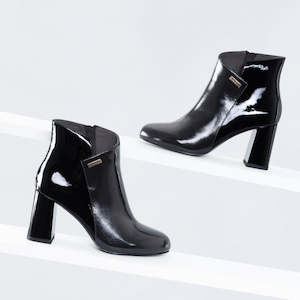 Footwear: Darla Ankle Boot | Black combo leather