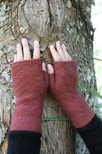 Lothlorian Possum Merino Clothing And Accessories: Dash Fingerless Mitten