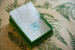 Gift Ideas For Mum: Glass Hydrangea Pendant