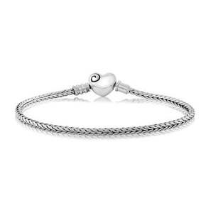 Evolve Heart Clasp Bracelet