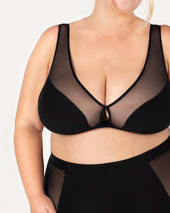 Foundation garment: Fifi - Plunge Bralette