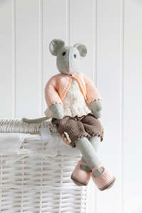 Knitted Animal Friends by Louise Crowther - Dorothy the Mouse Kit