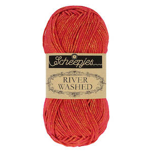 Scheepjes Stone River Washed: Scheepjes River Washed - 956 - Avon