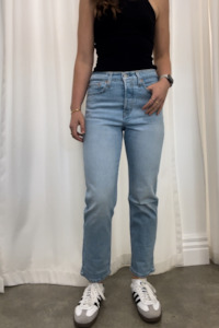 Womenswear: Levi's Wedgie Straight | Fully Baked