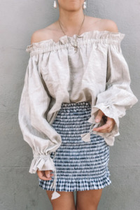 Agnus Off Shoulder Top | Sand