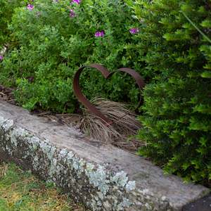 Hearts - Garden Art: Lion Heart - Garden Art