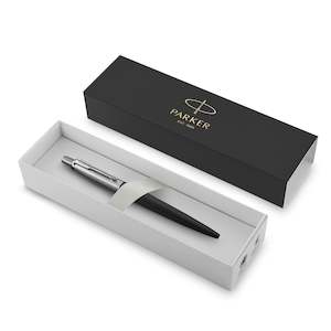 Parker Jotter Bond Street Black Chrome Colour Trim Ballpoint Pen