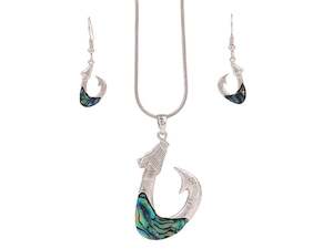 Kiwicraft Paua Pendant Set with Box - Fish Hook