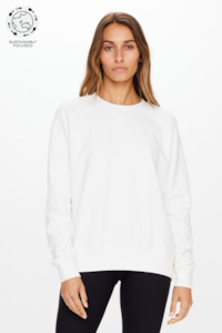 Sweatshirts And Hoodies: Newport Crew - White