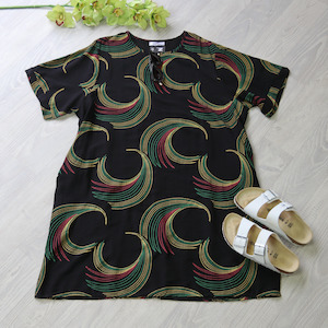 Black - Crescent Marley Shift Dress