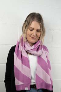 Ziggy Scarf - Violets