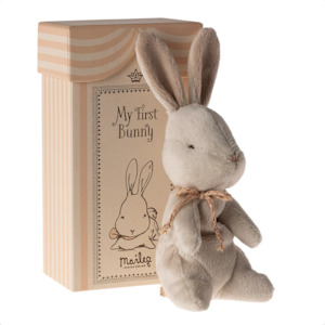 Furniture: Maileg My First Bunny, Off-White