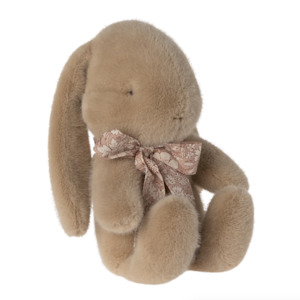 Furniture: Maileg Bunny Plush Small, Cream Peach