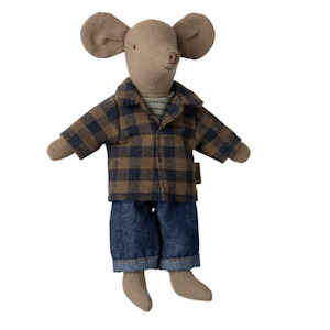 Furniture: Maileg Dad Mouse, Light Brown PRE-ORDER