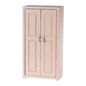 Furniture: Maileg Closet mouse, Light Rose