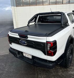 Wholesale trade: FORD RANGER NEXTGEN MANUAL ALUMINIUM ROLLER LID