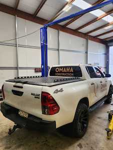 Wholesale trade: TOYOTA HILUX TOMAHAWK ALUMINIUM HARDLID