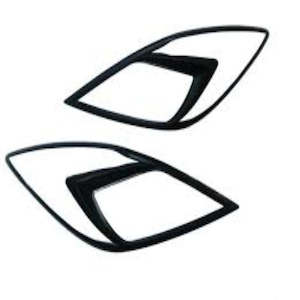 Wholesale trade: HEADLIGHT COVER - BT50