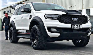 Wholesale trade: SMOOTH FLARES - FORD EVEREST SPORT (No Sensor Hole)