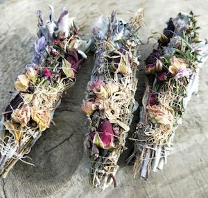 White Sage Smudge Sticks with Dried Rose, Vetiver Root, Manuka and Lavender