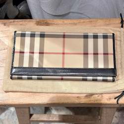 Clothing: Burberry Haymarket Check Bi-fold Wallet