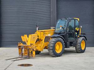 Machinery and equipment wholesaling: 2004 JCB 533-105 Telehandler