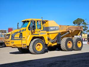 2017 Moxy MDT30 Dump Truck