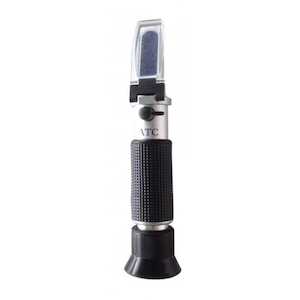 Refractometer (0 to 32% Brix scale, Wort SG: 1.000 ~ 1.120)