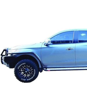 MCC Side Rails 030-09SR for Nissan Navara D22