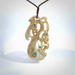 Jewellery: TE KAITUTEI