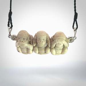 Jewellery: THREE WISE MONKEYS