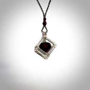 Jewellery: HEART SAFE