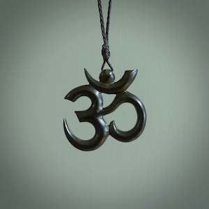 OM PENDANT