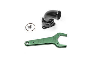 Radium Engineering FCST-X 3-Bolt Remote Mount Fill Neck 24AN Elbow 1.5In Barb - 20-1047