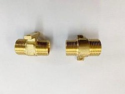 Plumbing goods wholesaling: [236] Brass Nugged Nipple 15mm