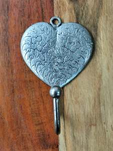 Womenswear: Metal Heart Hook With Flower Detailing