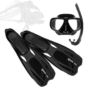 Skin diving equipment: Mares & Moray Mask and Snorkel package