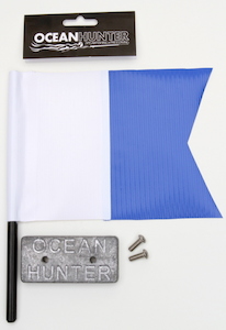 Skin diving equipment: Flag Setup for Ocean Hunter Float