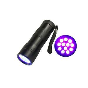 black light: Ultra Violet Blacklight - For Locating Pee In Carpet