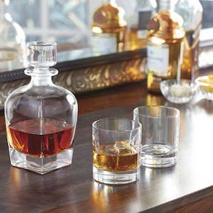 Furniture: Whiskey 3-piece set