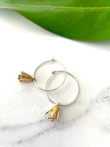 Lone Botanical Contrast Earrings